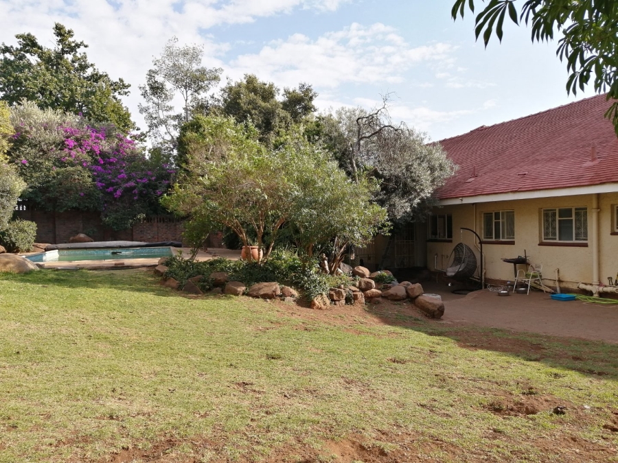 5 Bedroom Property for Sale in Dan Pienaar Free State